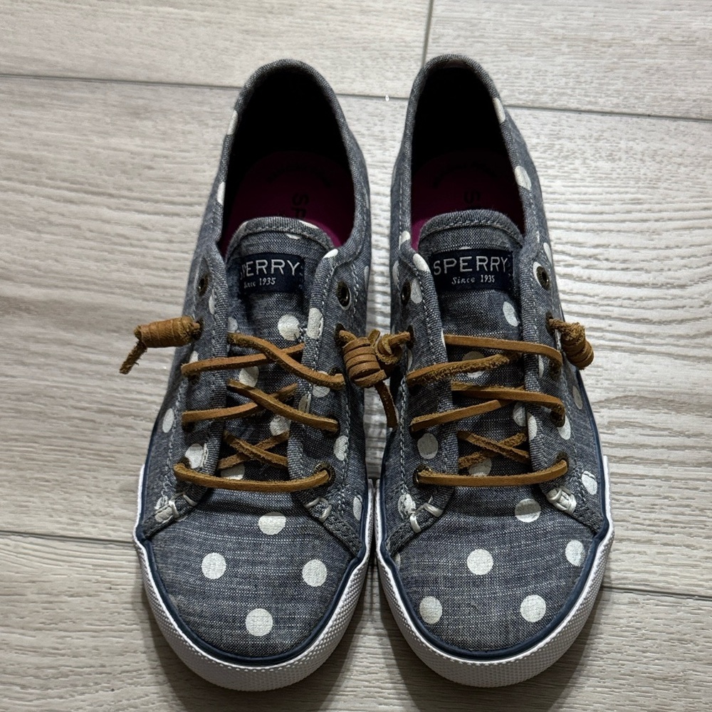 Sperry Denim Polka Dot Sneakers Size 6